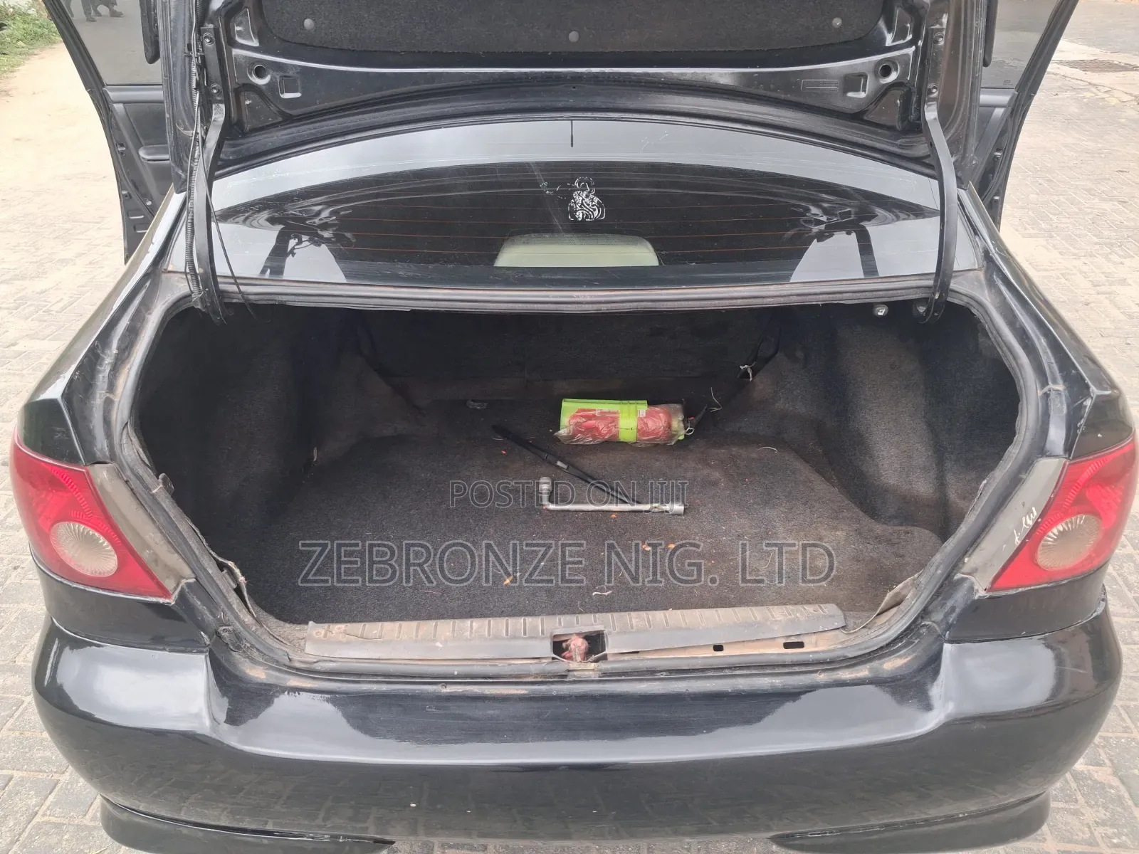 Toyota Corolla 2005 Black