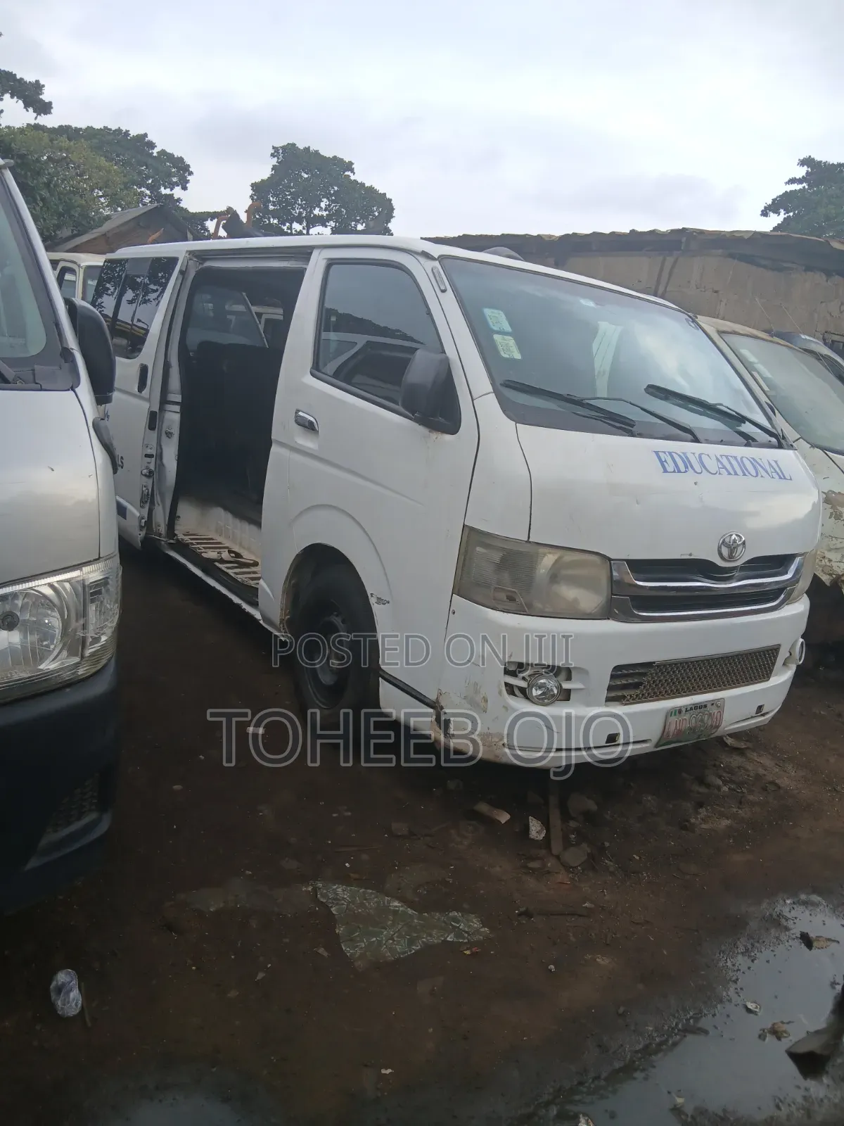Toyota HiAce 2008 White