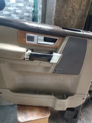 Land Rover LR3 Door Mat