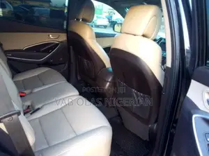 Hyundai Santa Fe 2015 Black
