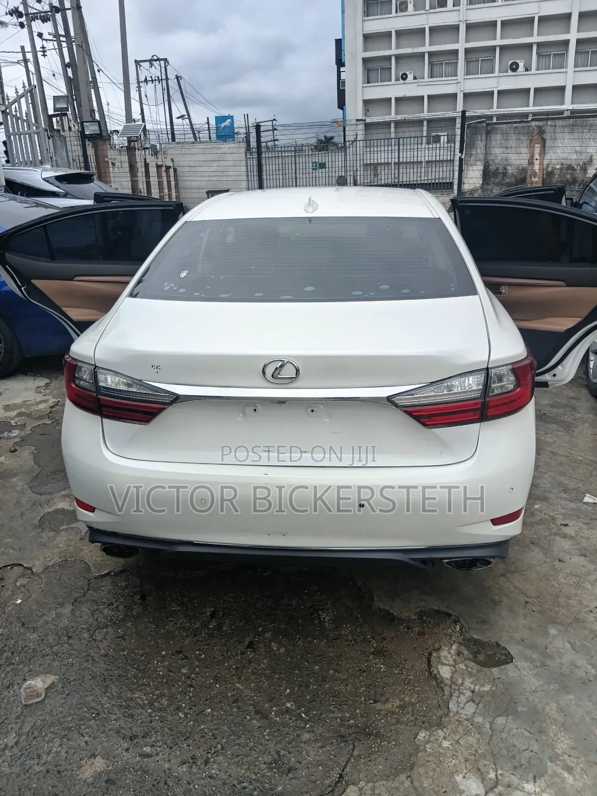 Lexus ES 2016 White
