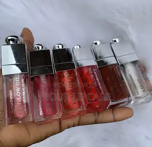 Victoria Lip Glow Oil