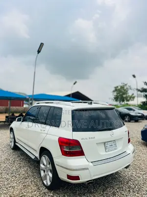 Mercedes-Benz GLK-Class 350 4MATIC 2010 White