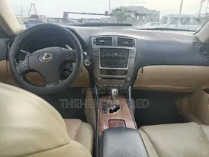 Lexus IS 2008 Red