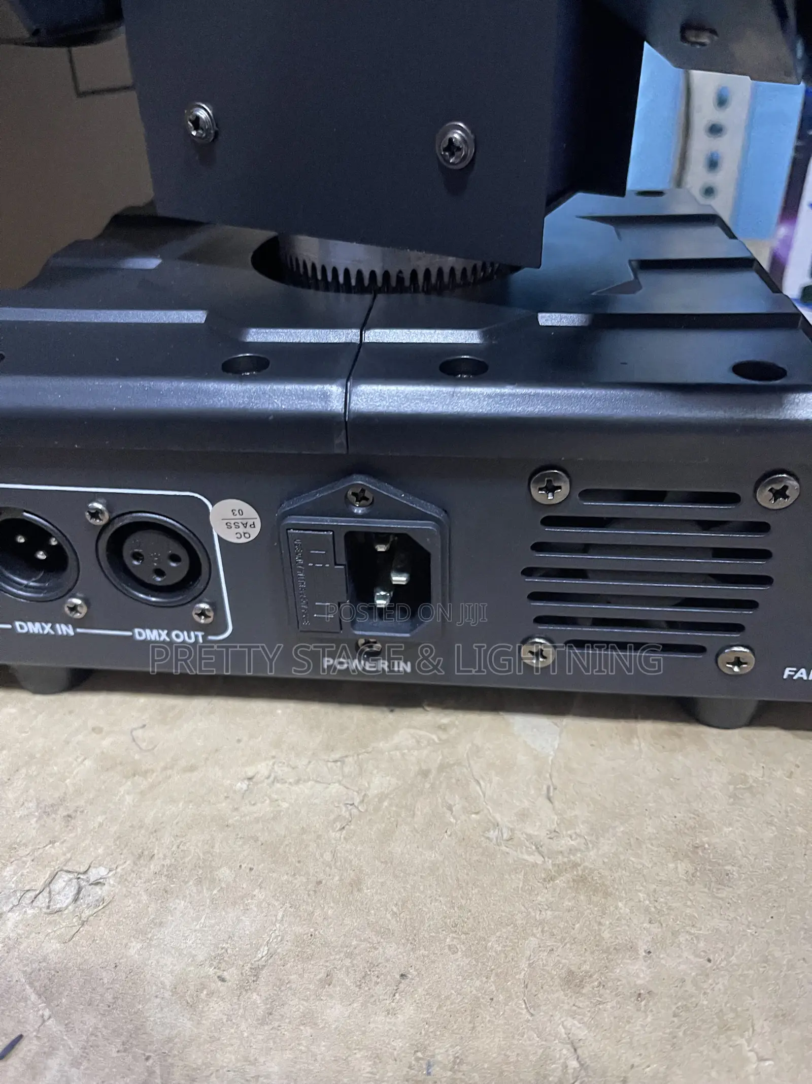RGBW Led Moving Head Stage Light