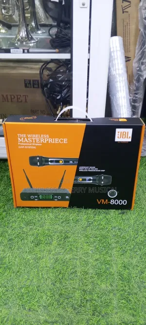 JBL Wireless Microphone Vm8000