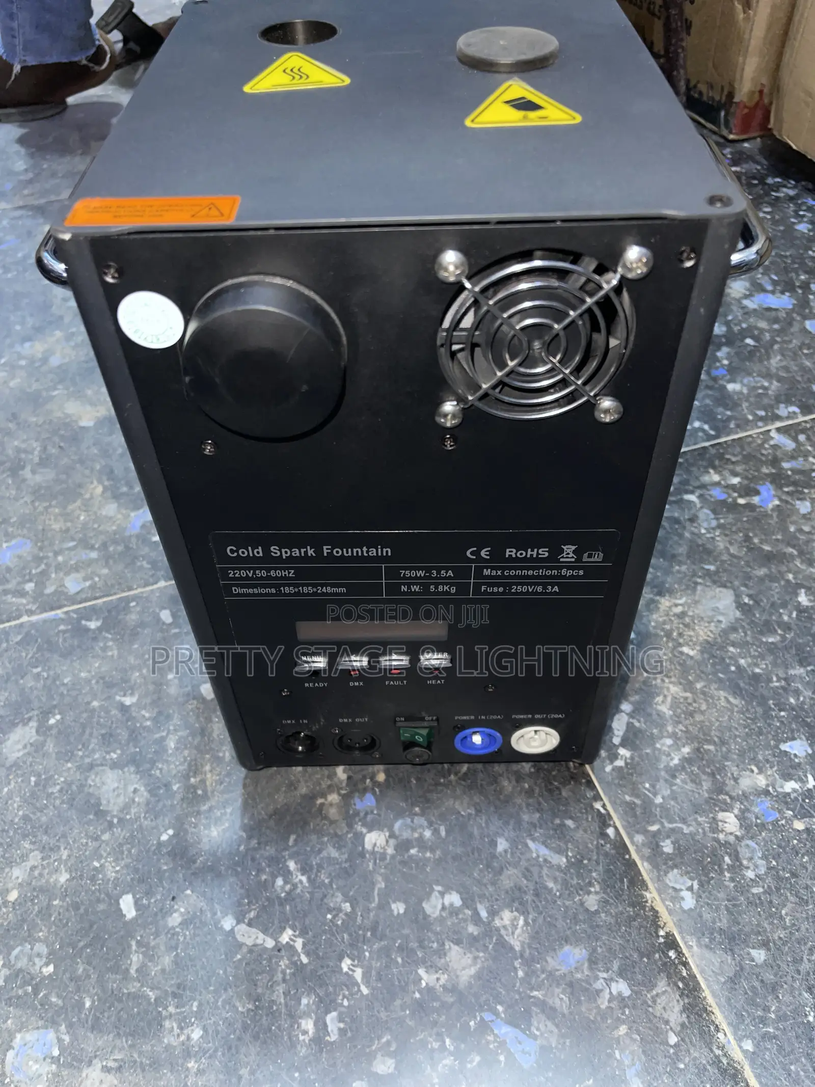 750w Sparkling Machine and the Powder Stage Light