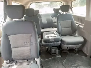 Hyundai H1 2013 White
