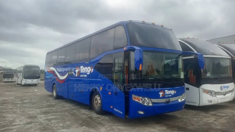 Yutong E12 2014 Blue
