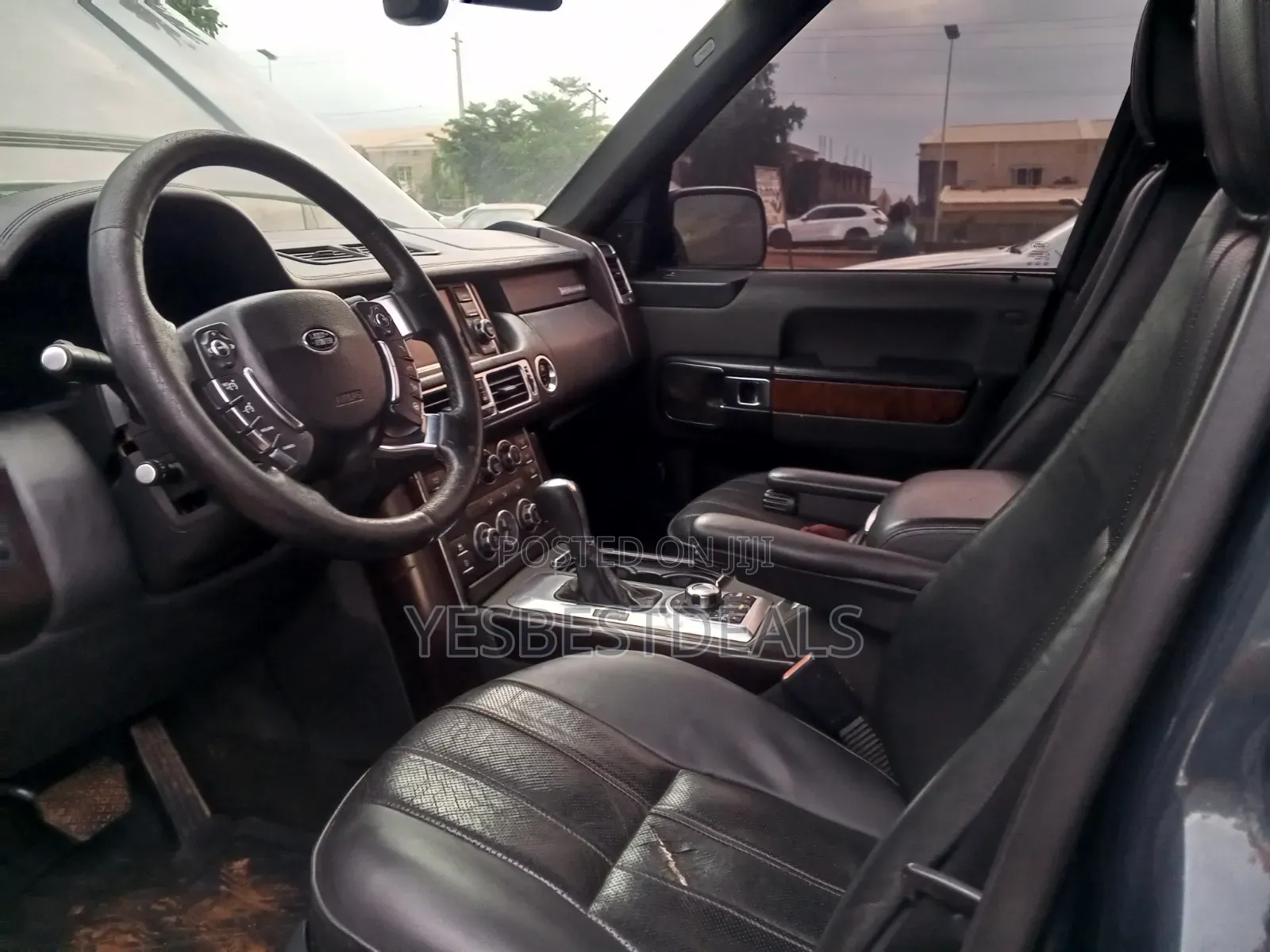 Land Rover Range Rover 2012 Green