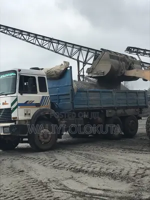 Full 20 Tons of Granite