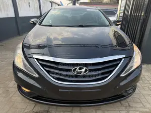 Hyundai Sonata Limited Sedan FWD (2.4L 4cyl 6A) 2013 Black