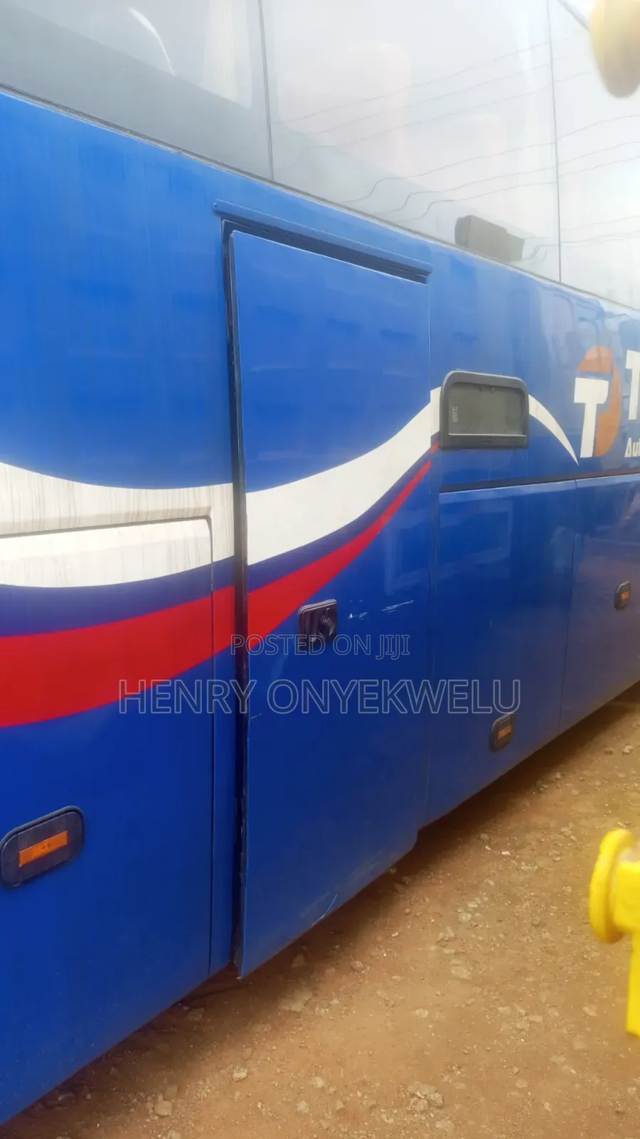 Yutong E12 2014 Blue