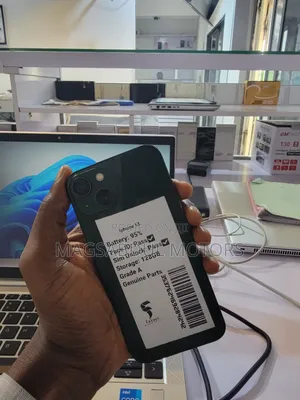 Apple iPhone 13 128 GB Black