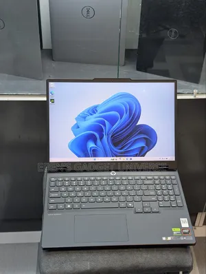 Laptop Lenovo Legion 5 24GB AMD Ryzen 7 SSD 512GB