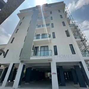 Furnished 1bdrm Apartment in Lekki Phase 1 for sale