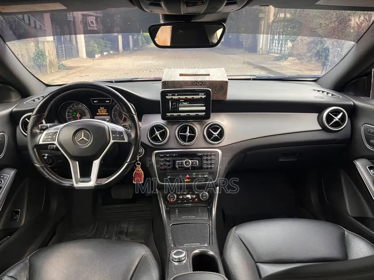 Mercedes-Benz CLA-Class 2014 Red