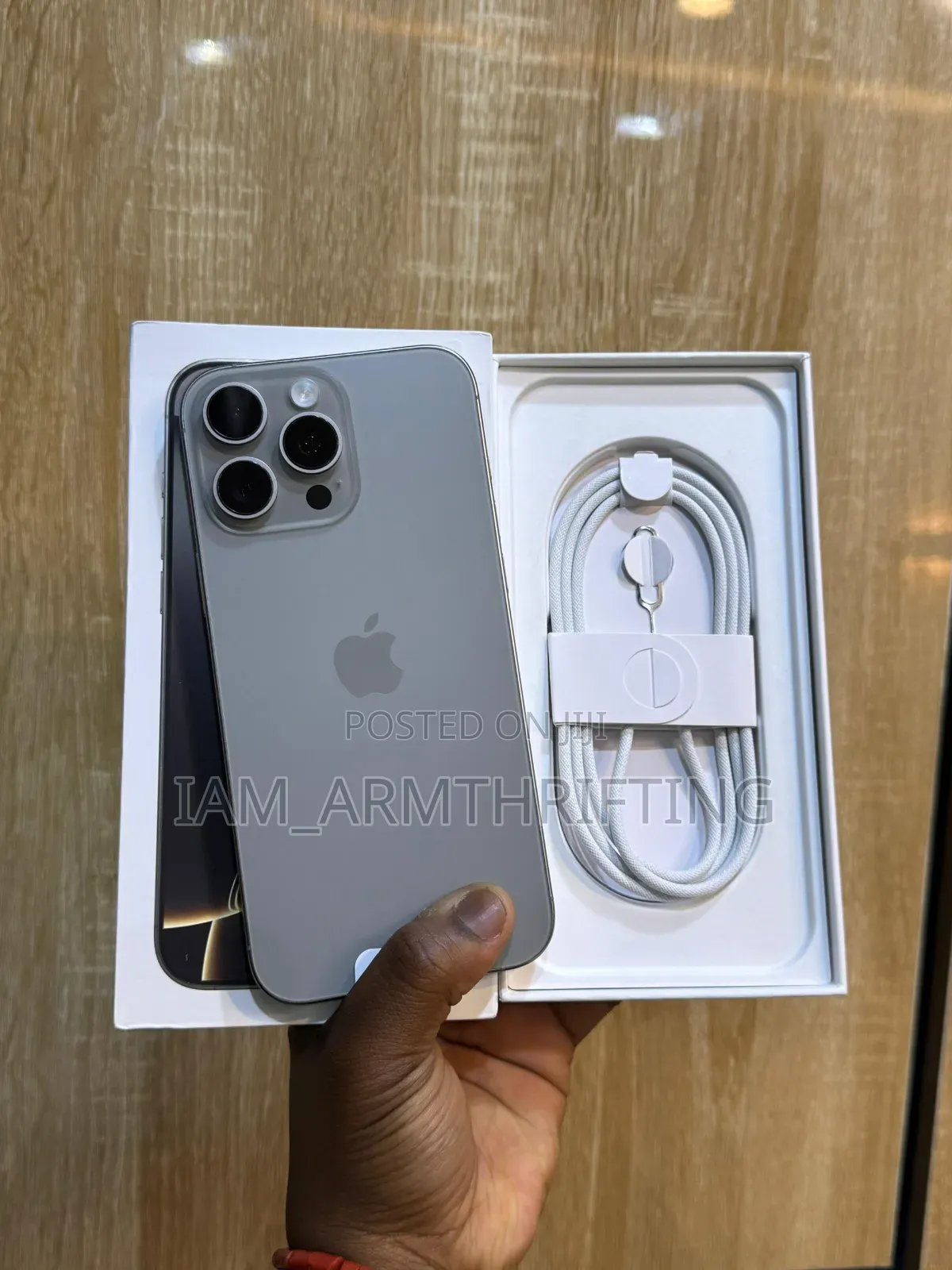 Apple iPhone 16 Pro Max 256 GB Silver
