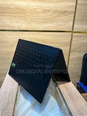 Laptop Asus ROG Flow X13 16GB AMD Ryzen 9 SSD 1T