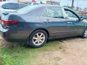Honda Accord 2005 Gray