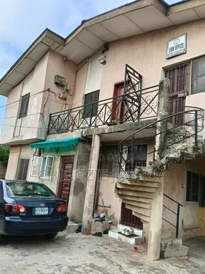 11bdrm Block of Flats in Abule Egba for sale
