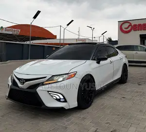 Toyota Camry 2020 White