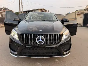 Mercedes-Benz GLE-Class 2017 Black