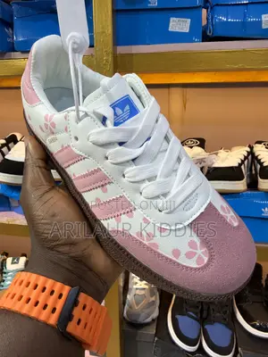 Kids Sneakers
