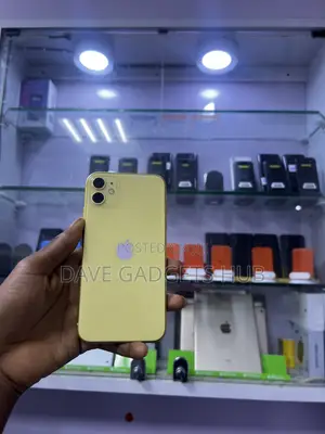 Apple iPhone 11 64 GB White