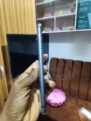 Apple iPhone 8 Plus 64 GB Black