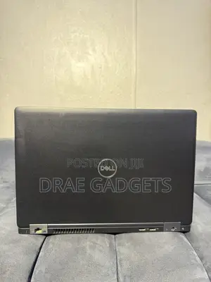 Laptop Dell Precision 15 3520 24GB Intel Core i7 SSD 512GB
