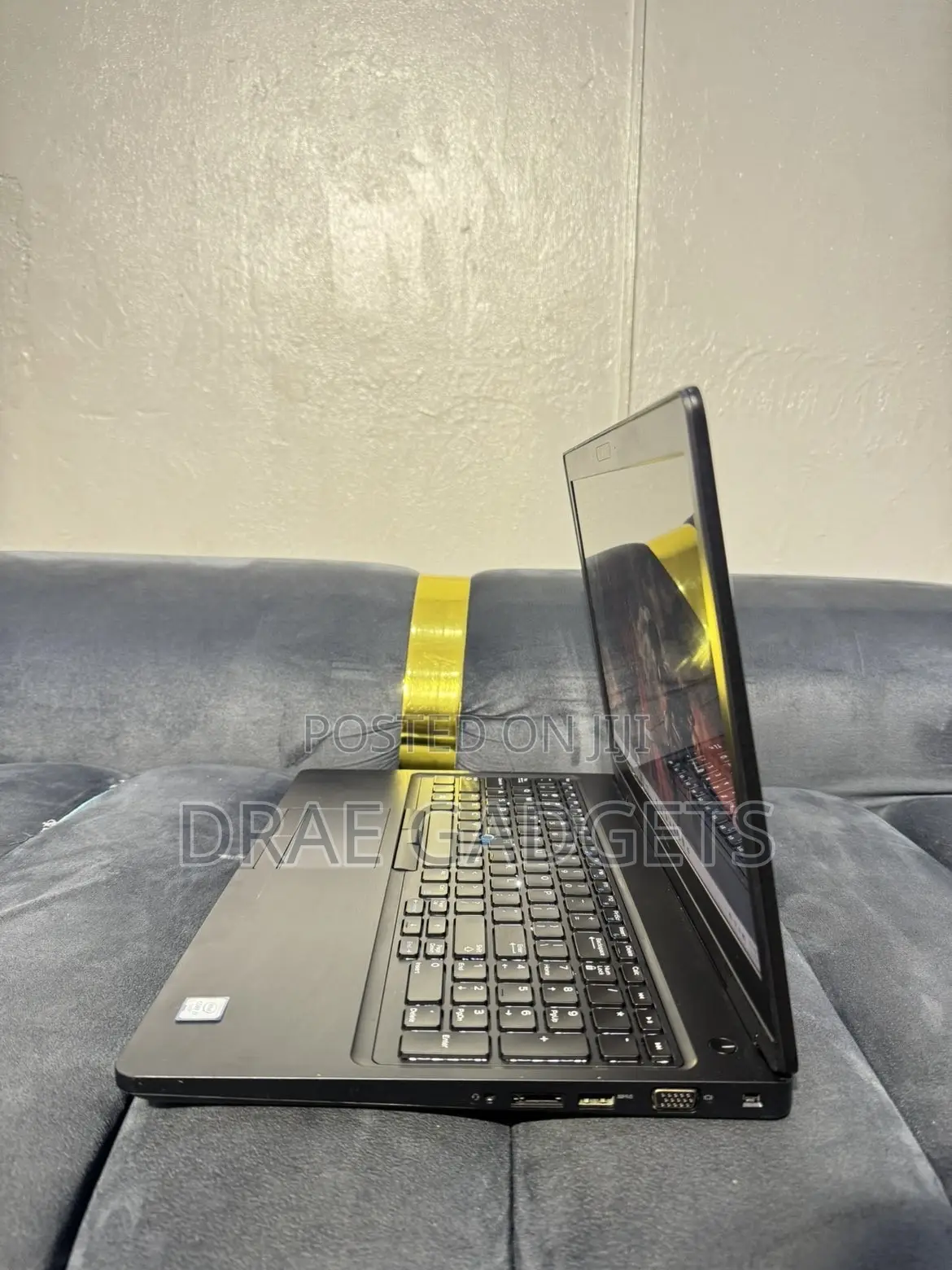 Laptop Dell Precision 15 3520 24GB Intel Core i7 SSD 512GB