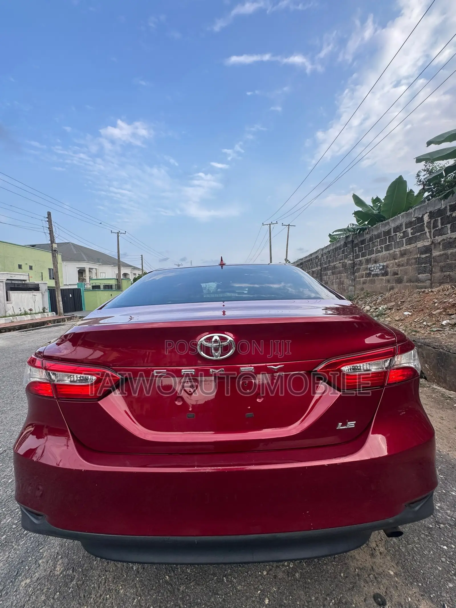 Toyota Camry 2020 Red