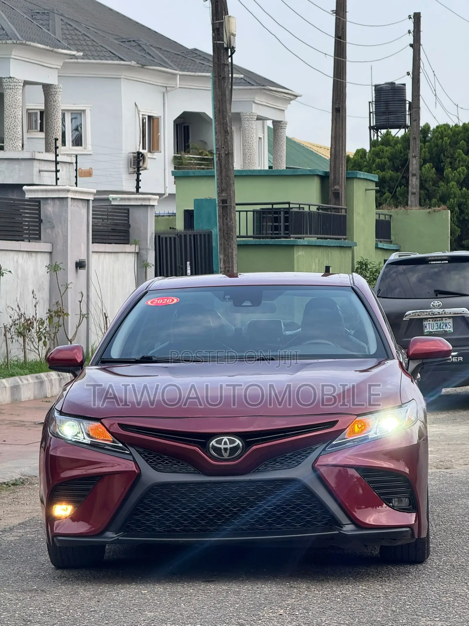 Toyota Camry 2020 Red
