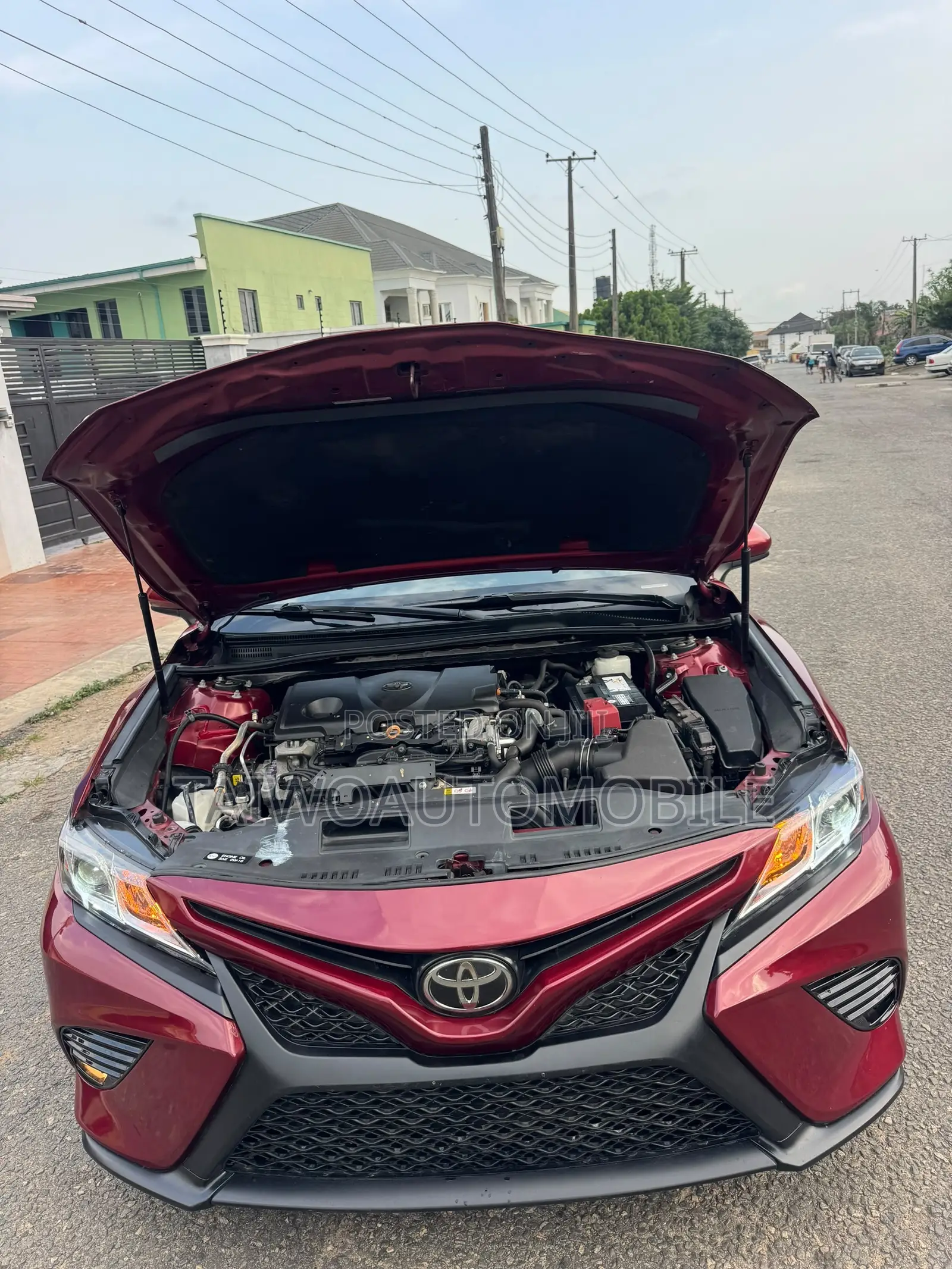 Toyota Camry 2020 Red