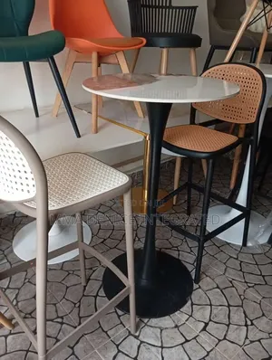 Modern 2-Seater Dining Set – Table 2 Chairs
