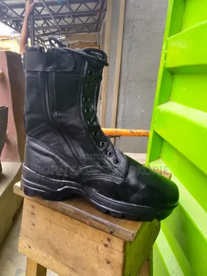 Desert Security Boot