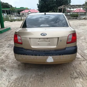 Kia Rio 2006 Gold