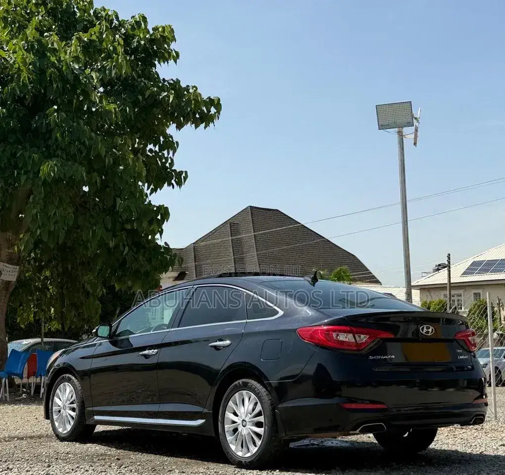 Hyundai Sonata 2015 Black