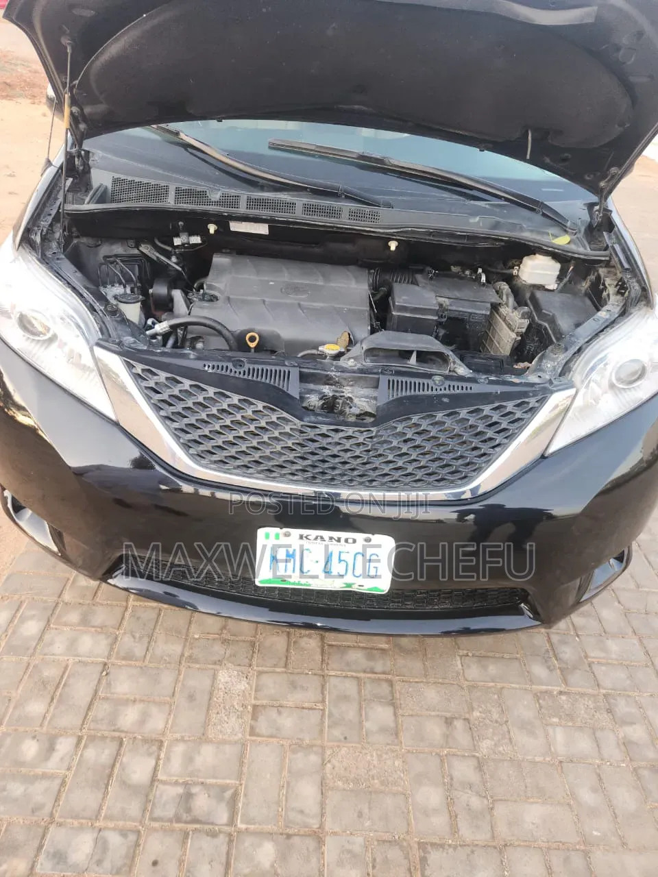 Toyota Sienna 2013 Black