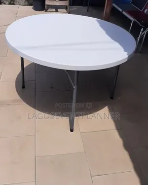 5ft Ultimate Foldable Banquet Round Table Supplier