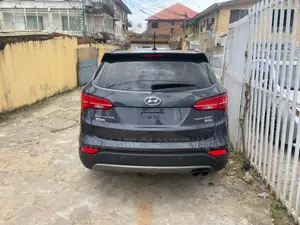 Hyundai Santa Fe 2016 Gray