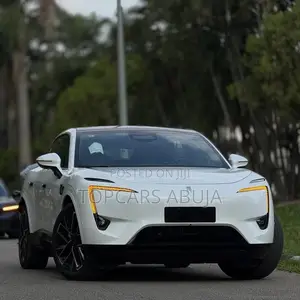 New Avatr 11 2025 White