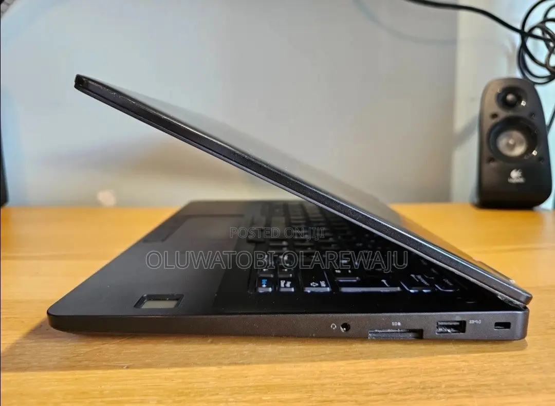 Laptop Dell Latitude 5490 8GB Intel Core i7 SSD 256GB