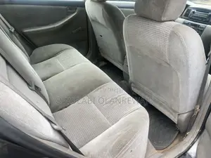 Toyota Corolla 2005 Gray