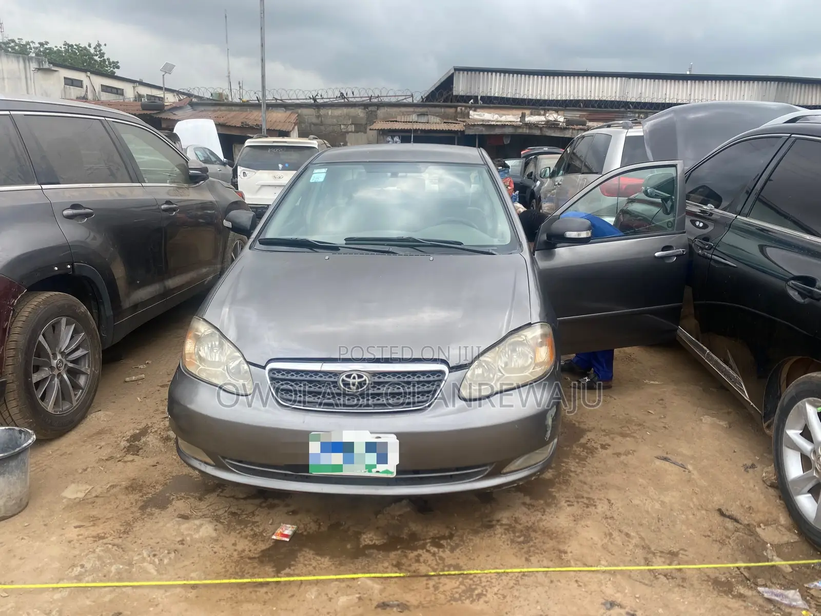Toyota Corolla 2005 Gray