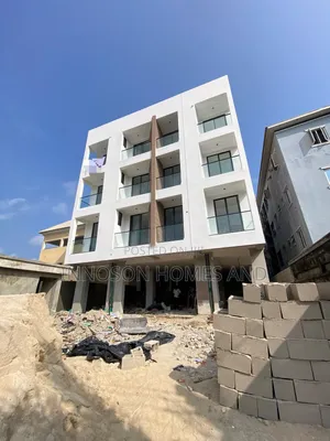 4bdrm Apartment in Ikota for sale