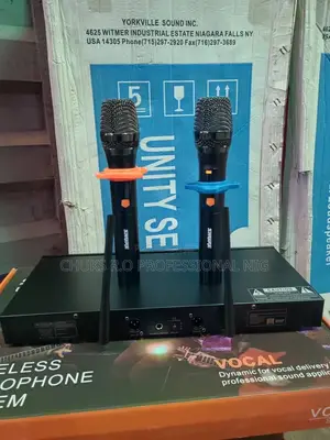 SHURE UHF Dual Wireless Microphone System