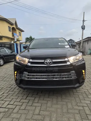 Toyota Highlander Limited Platinum V6 4x4 (3.5L 6cyl 6A) 2016 Black