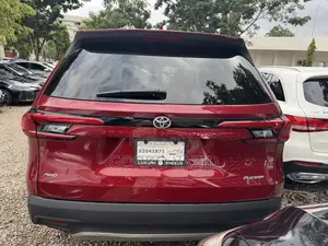 Toyota Highlander Platinum 2025 Red